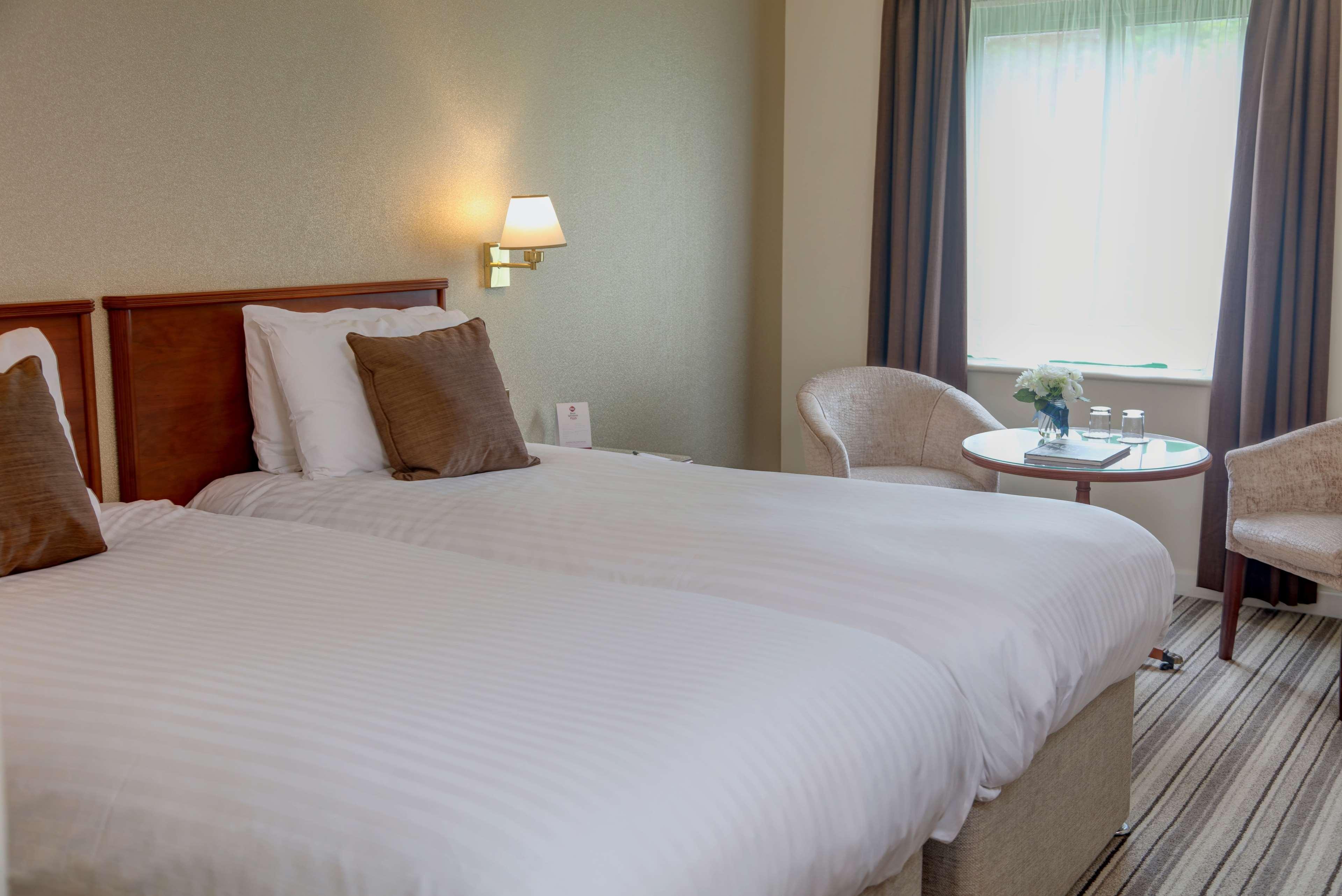 Best Western Plus Bentley Hotel, Leisure Club & Spa Thorpe on the Hill  Bagian luar foto